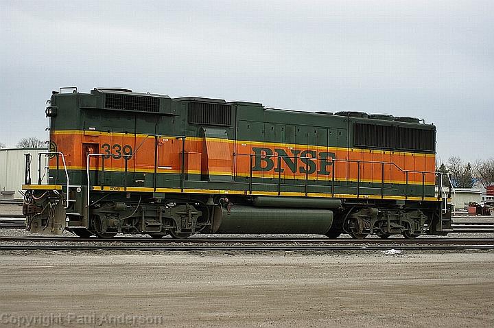 BNSF 339 - GP60B.jpg